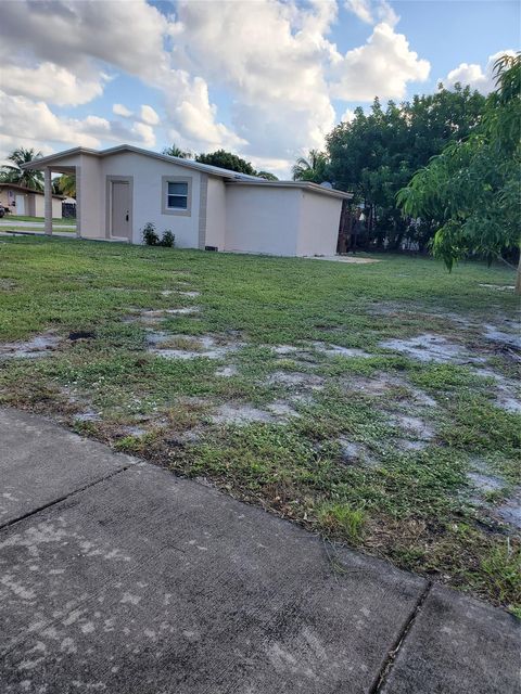 A home in Deerfield Beach