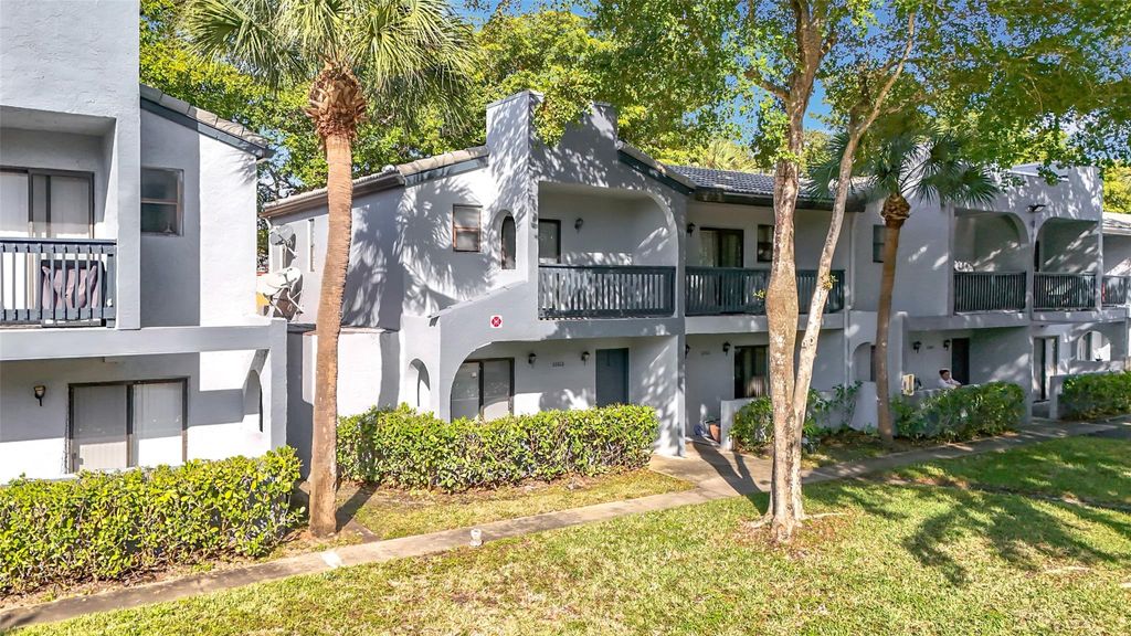 Photo of 10313 NW 33rd Street #7-2, Coral Springs, FL 33065 (MLS # F10479266)