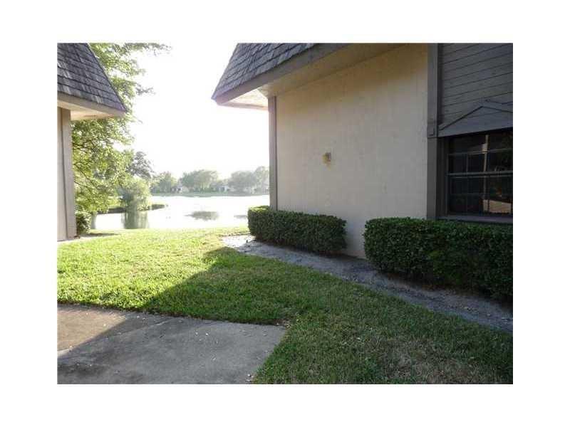 Photo of 3647 NW 94TH Avenue #4H, Sunrise, FL 33351 (MLS # B26060934)