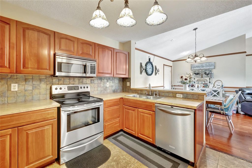 Photo of 5821 Riverside Drive #304B2, Coral Springs, FL 33067 (MLS # F10469583)