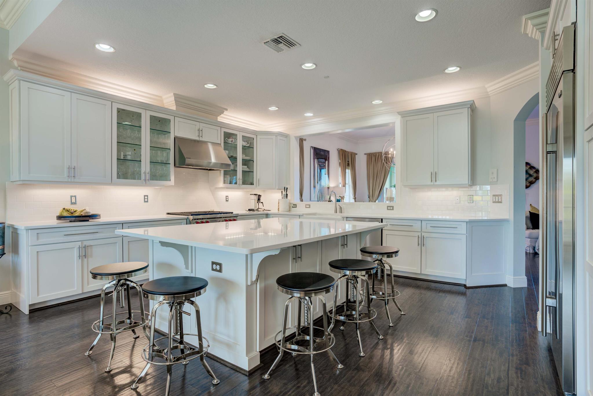 CARRIAGE HOMES AT FRENCHM - Residential