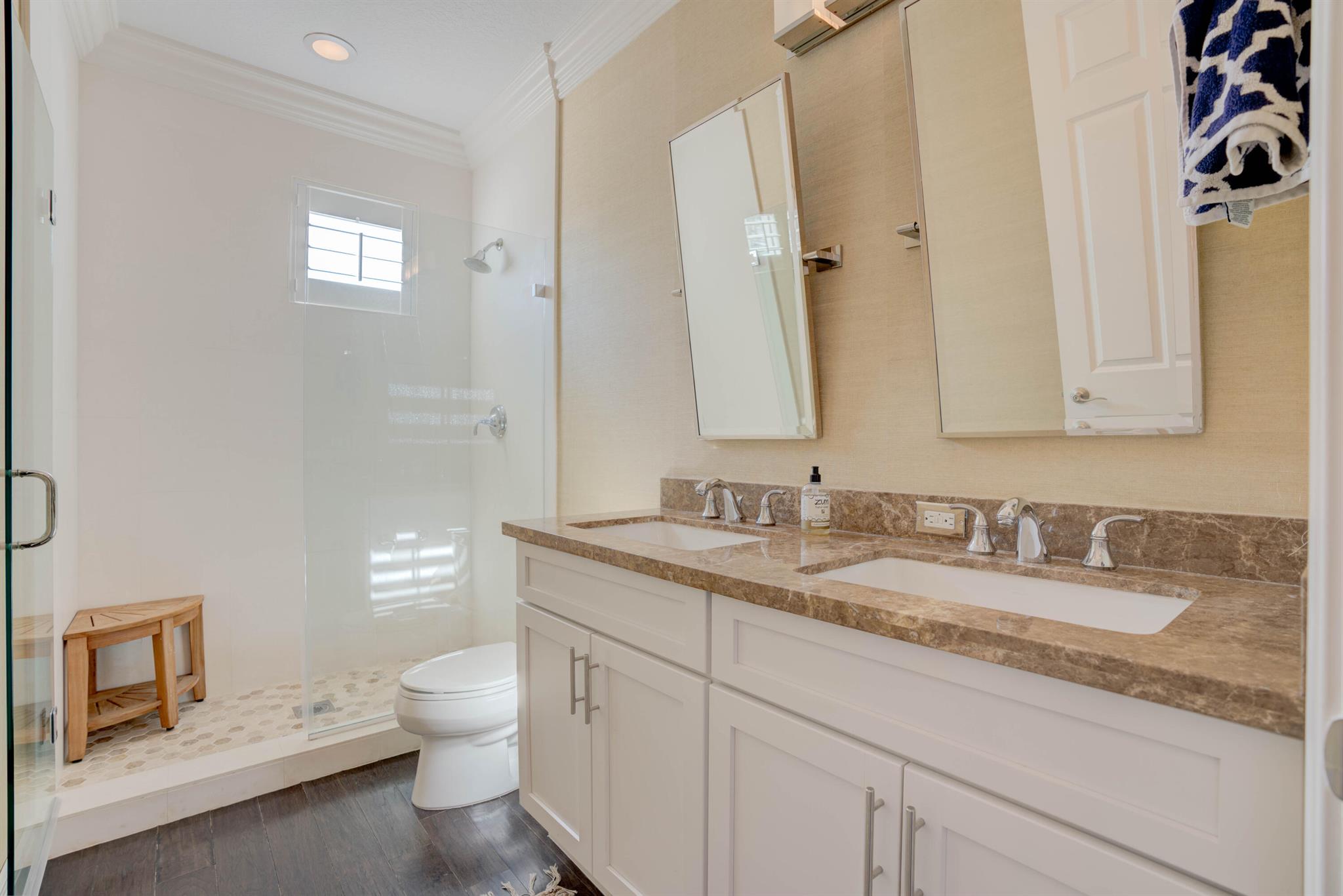 CARRIAGE HOMES AT FRENCHM - Residential