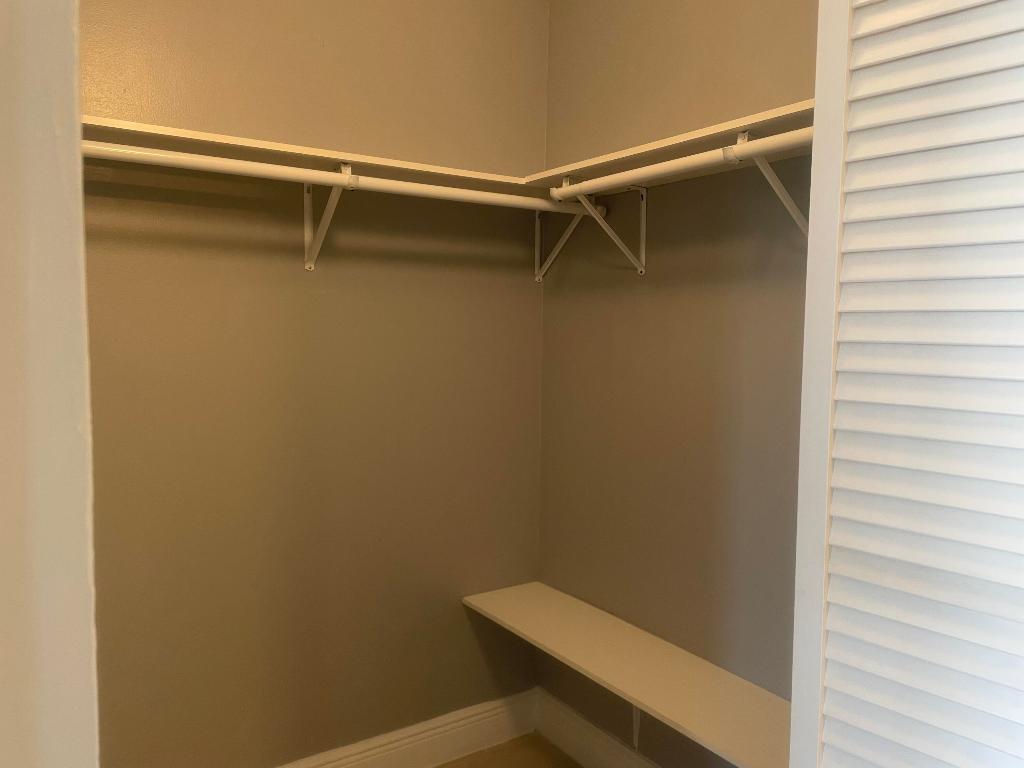 CLEAR LAKE CLUB CONDO - Residential Lease