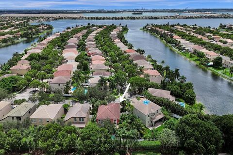 A home in Miramar