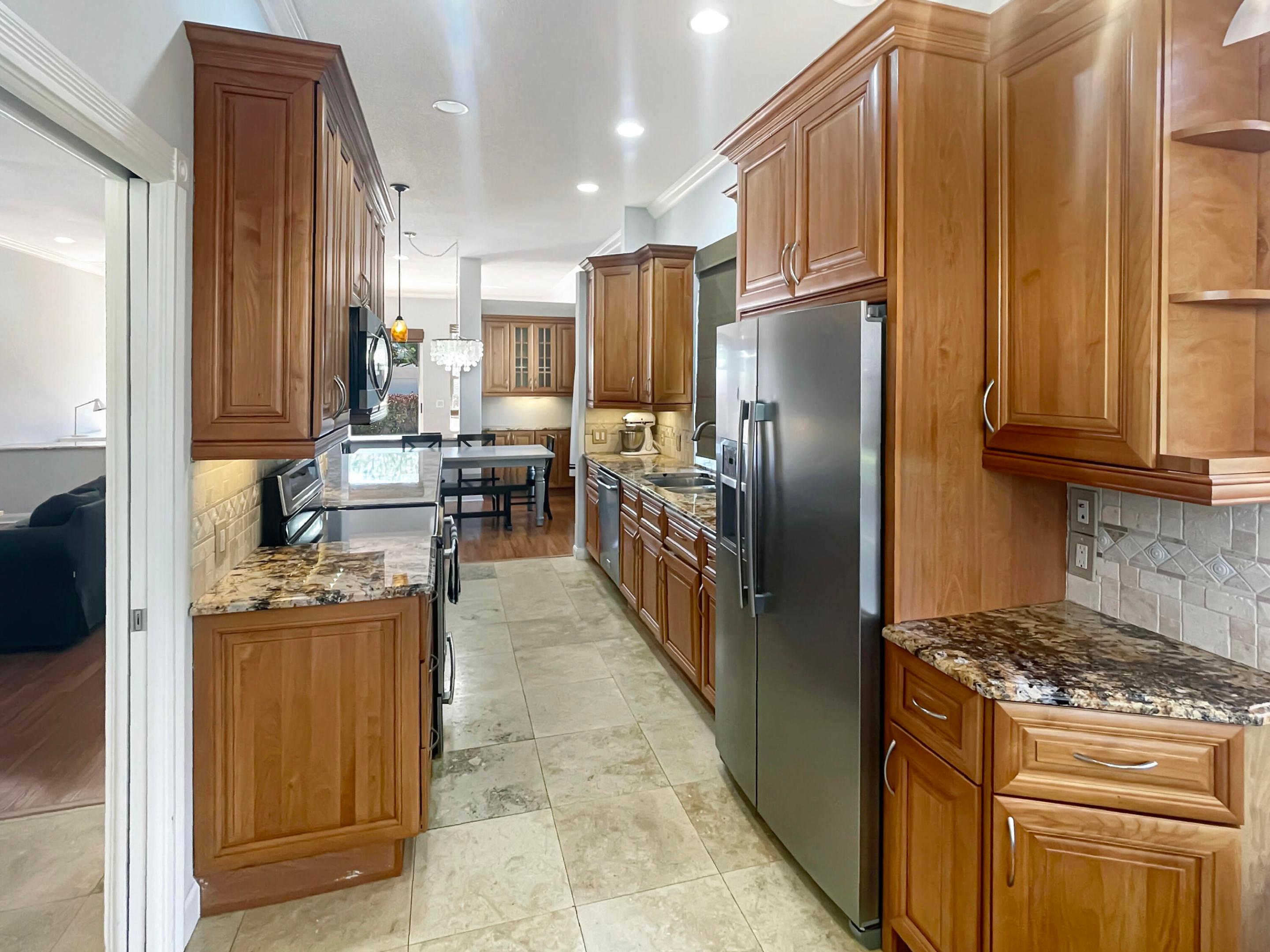 THE MEADOWS AT MARTIN DOWNS - Residential