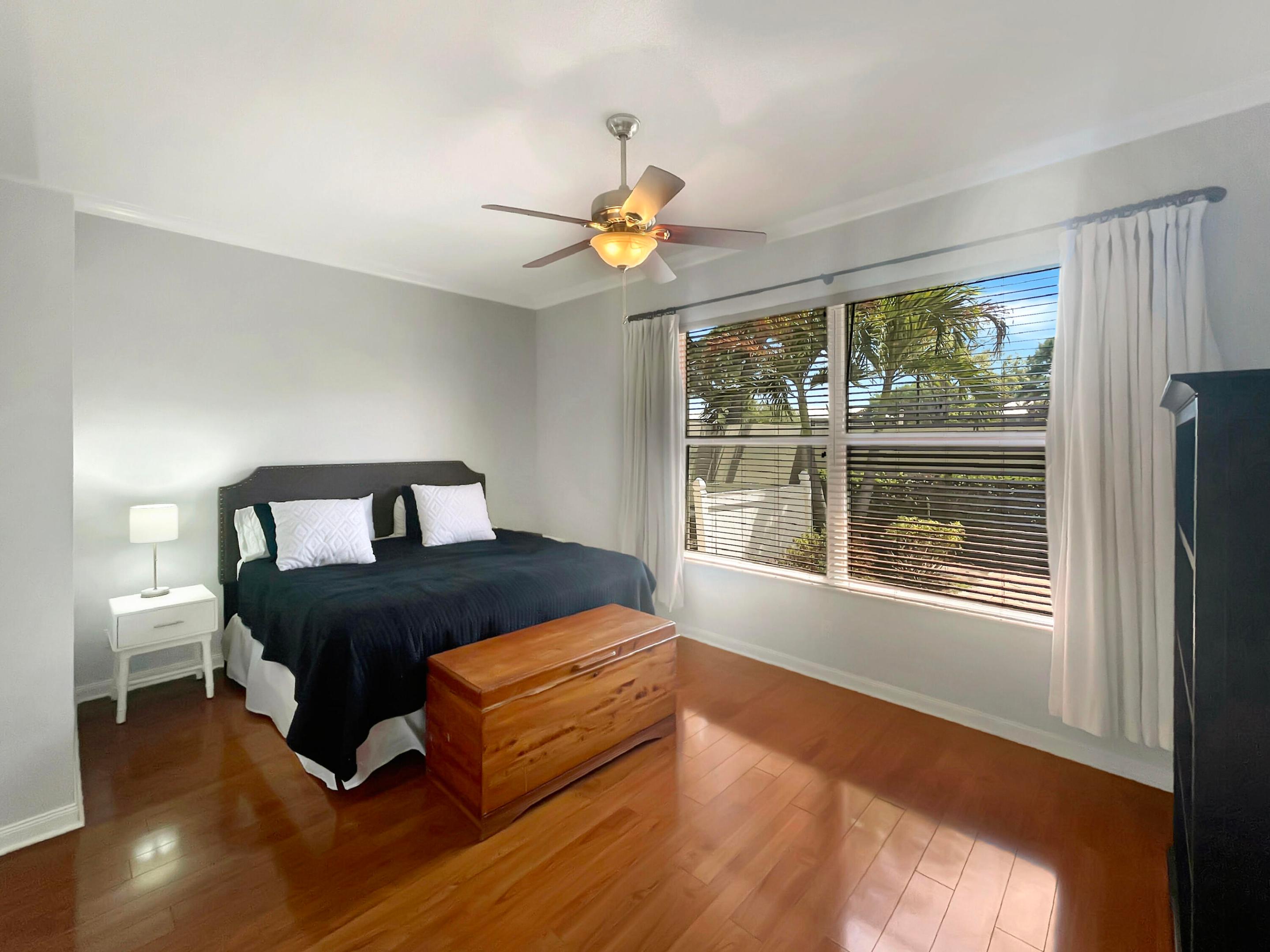 THE MEADOWS AT MARTIN DOWNS - Residential