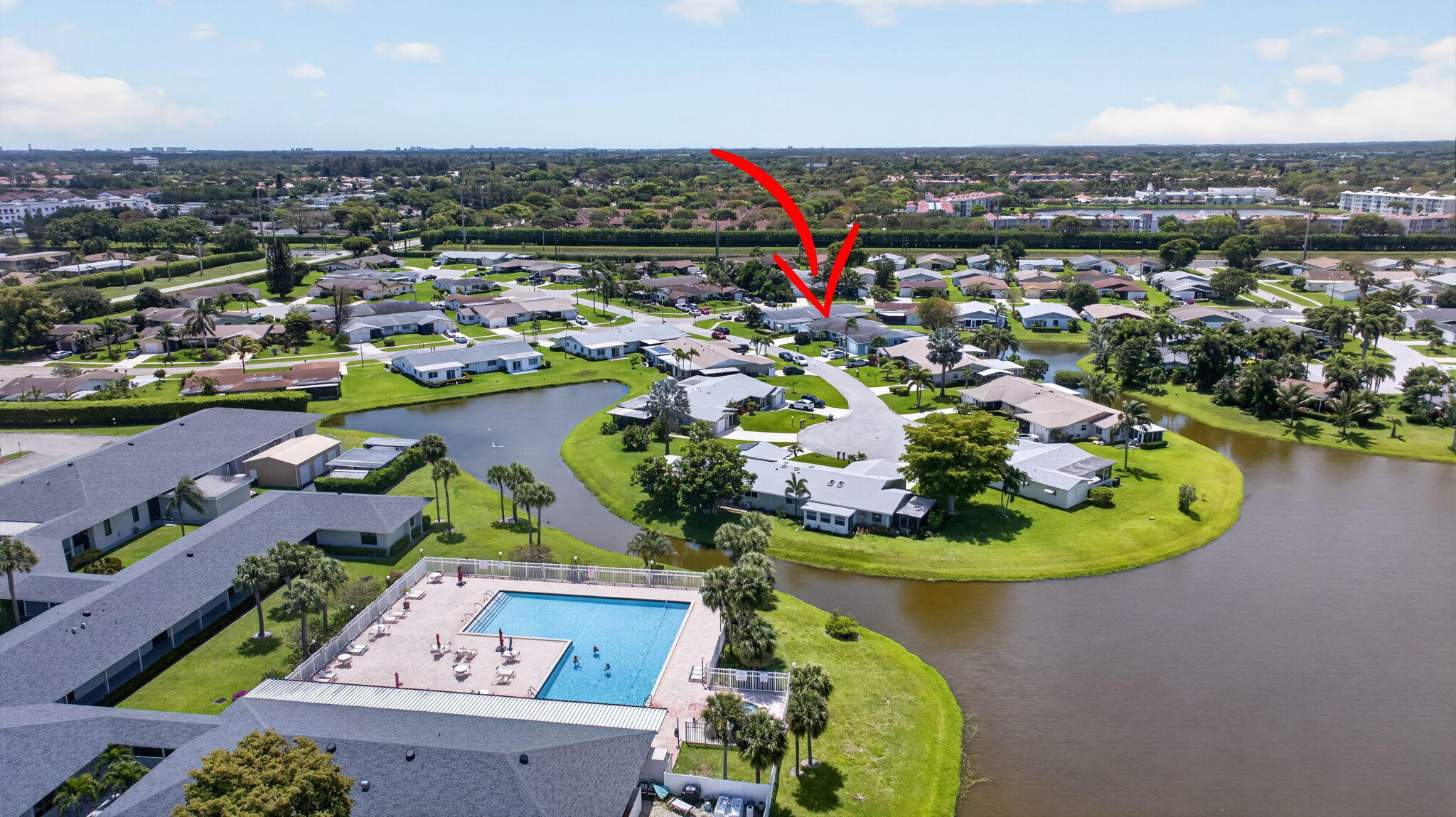 DELRAY VILLAS 4 - Residential