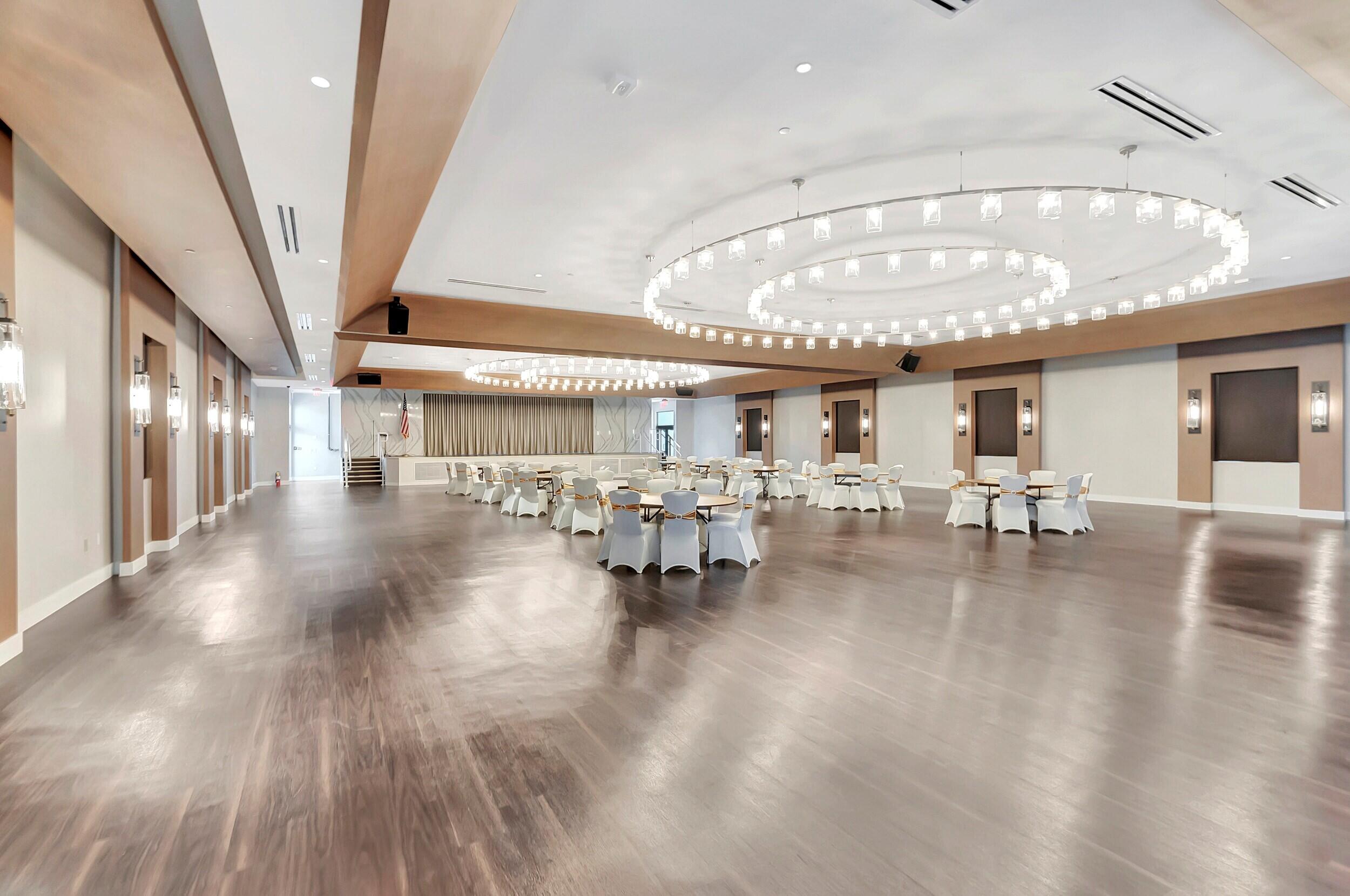 DELRAY VILLAS 4 - Residential