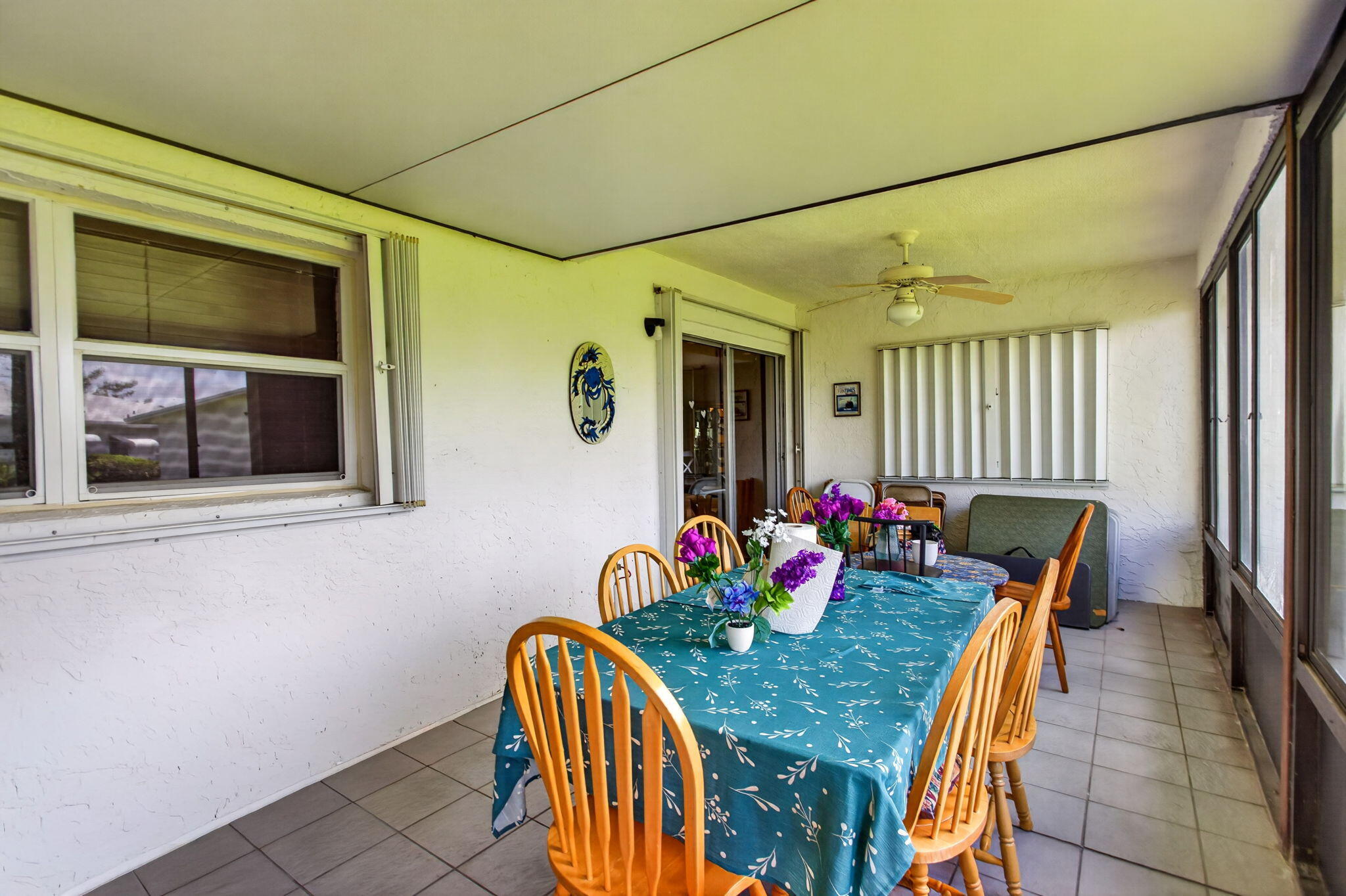 DELRAY VILLAS 4 - Residential