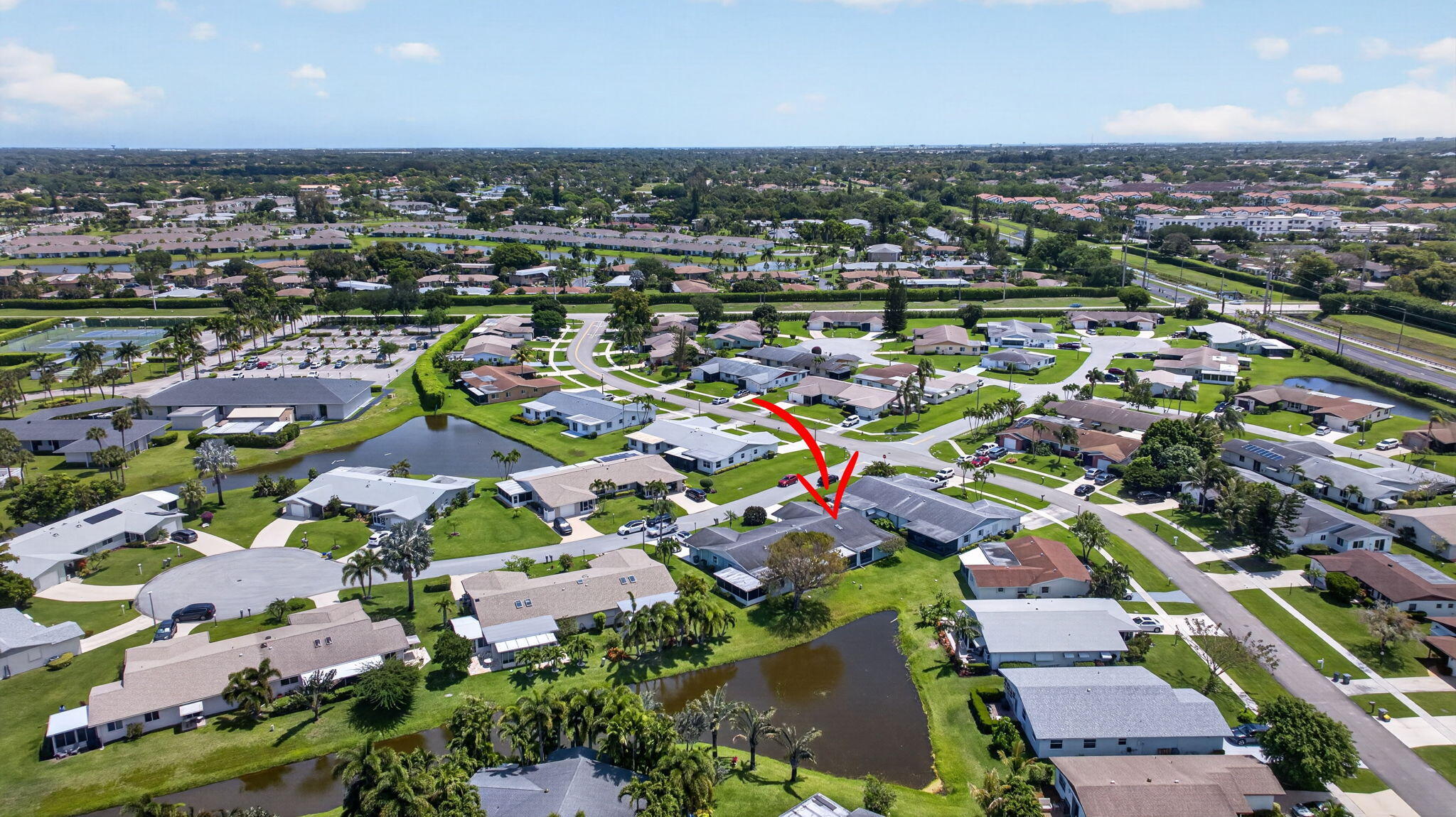 DELRAY VILLAS 4 - Residential