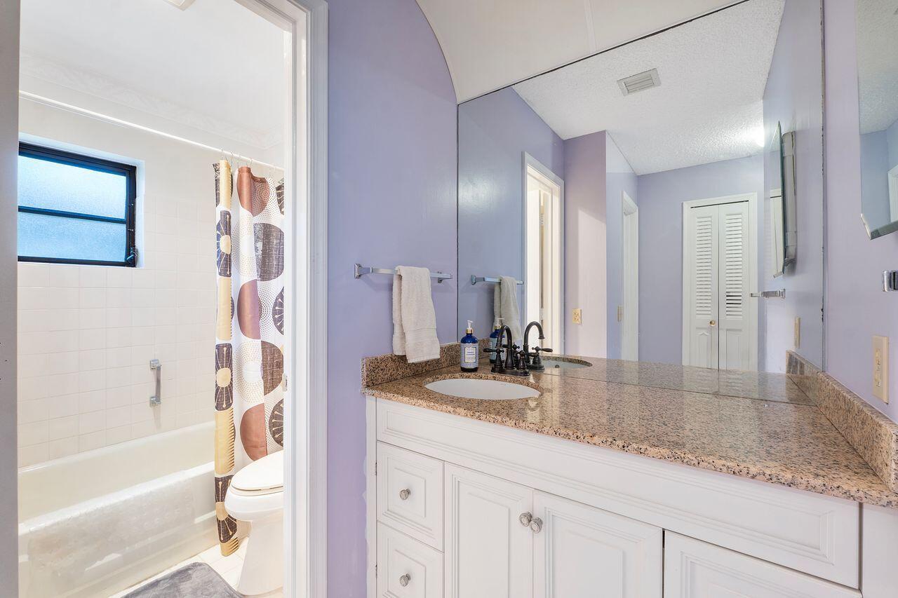 GREENTREE VILLAS CONDO - Residential