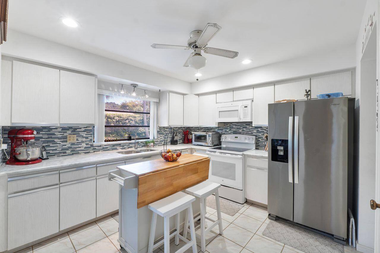 GREENTREE VILLAS CONDO - Residential