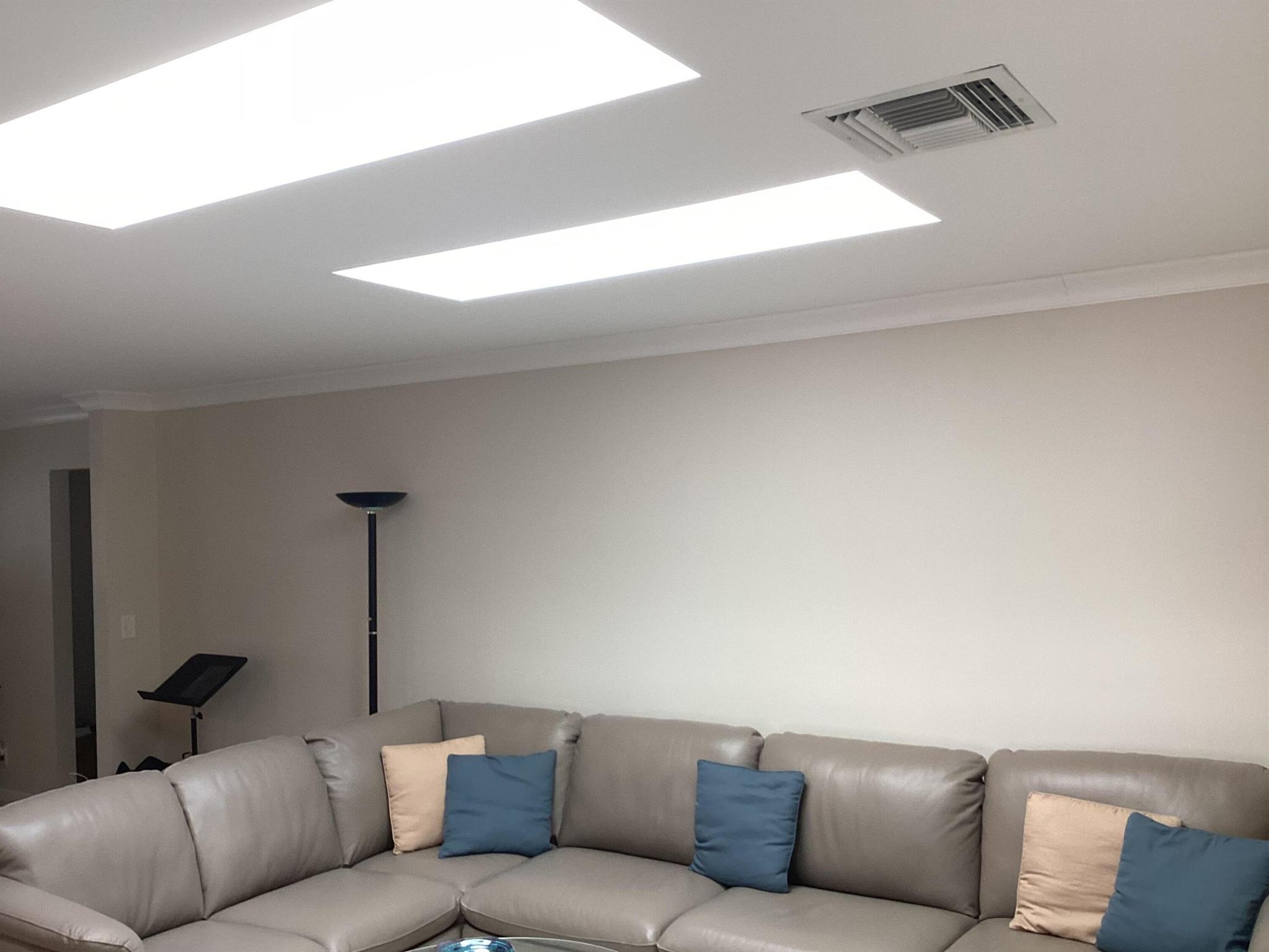 DELRAY VILLAS 4 - Residential