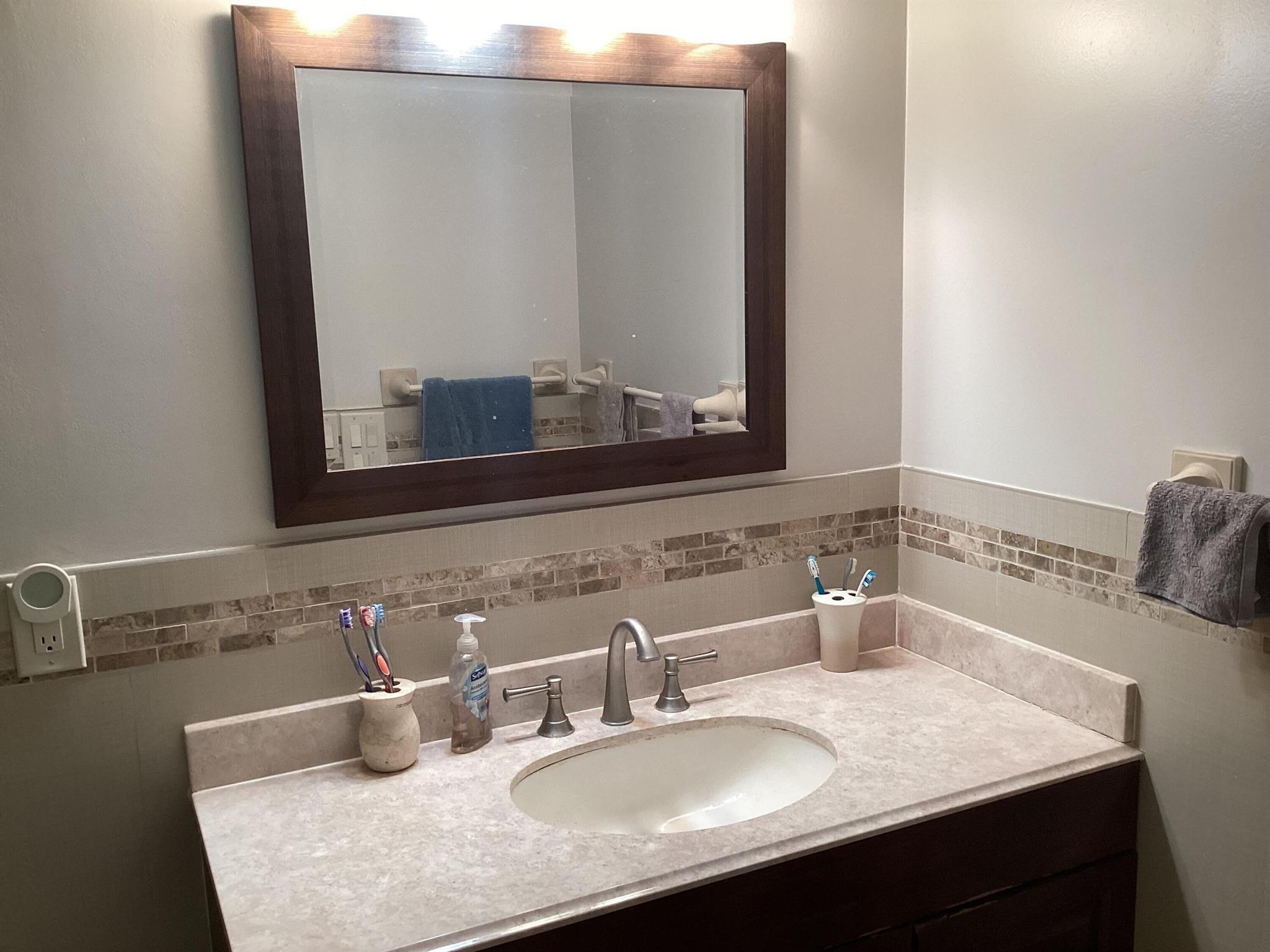 DELRAY VILLAS 4 - Residential