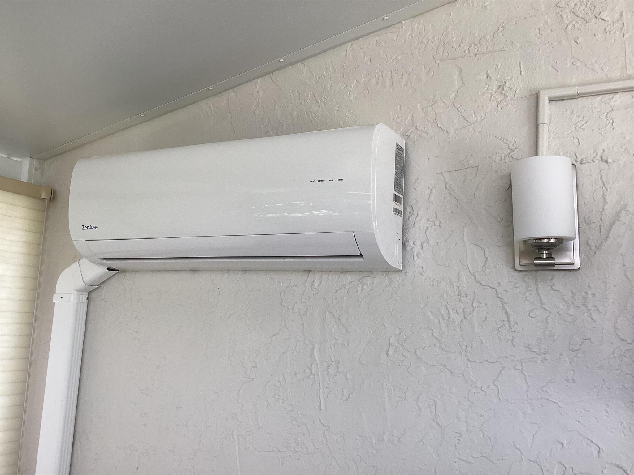 DELRAY VILLAS 4 - Residential