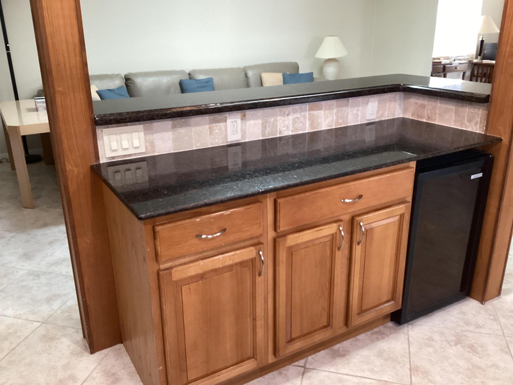 DELRAY VILLAS 4 - Residential