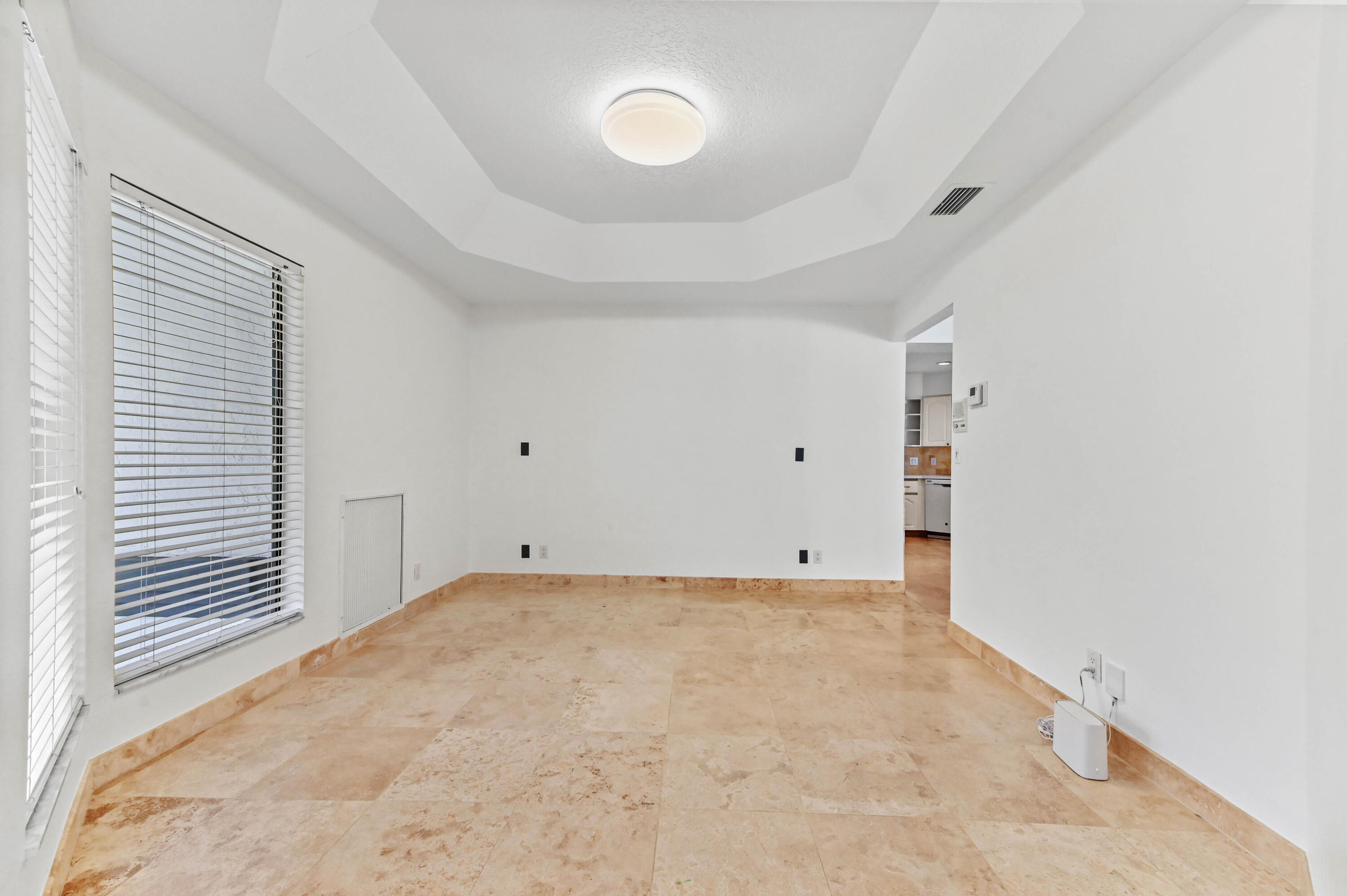 PINEWOOD MANOR OF WELLINGTON - Residential Lease