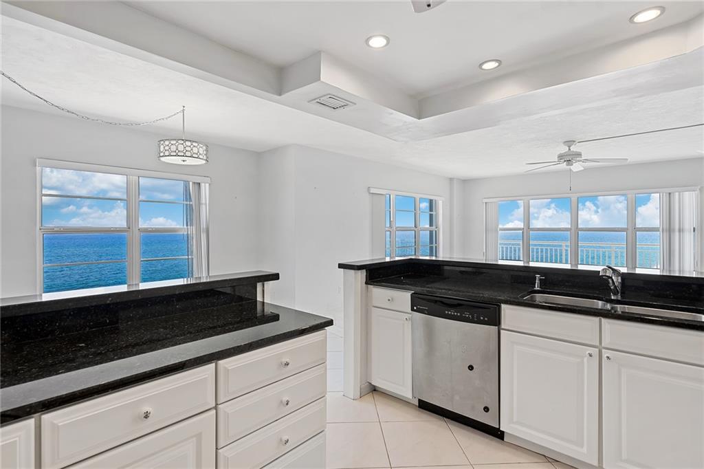 Regency Tower - Residential