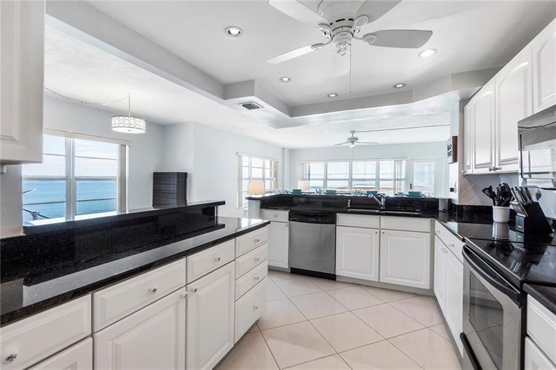 Regency Tower - Residential