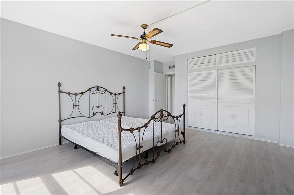 Regency Tower - Residential