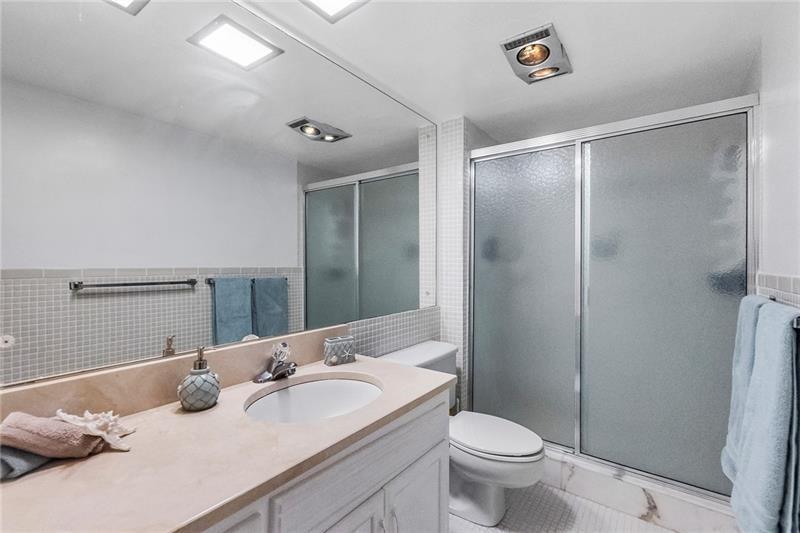 Regency Tower - Residential