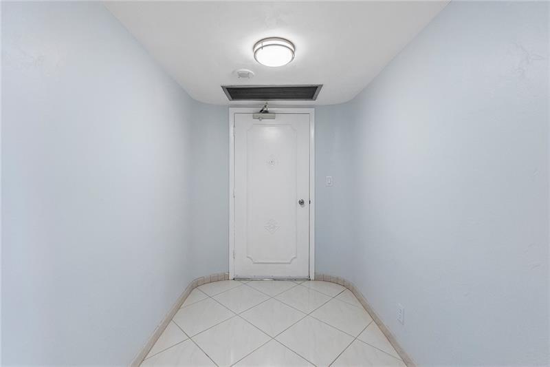 Regency Tower - Residential