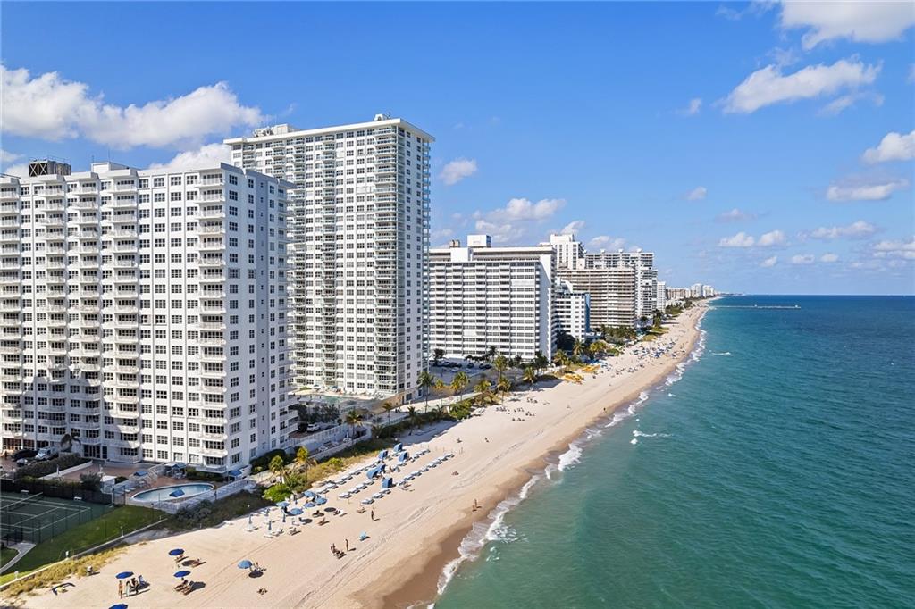 Regency Tower - Residential