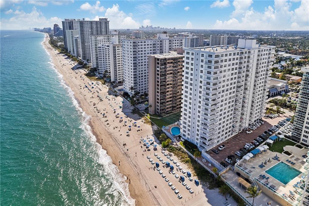 Regency Tower - Residential