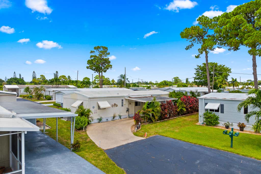 Photo of 17007 Grand Terre Bay Drive, Boynton Beach, FL 33436 (MLS # B26056821)