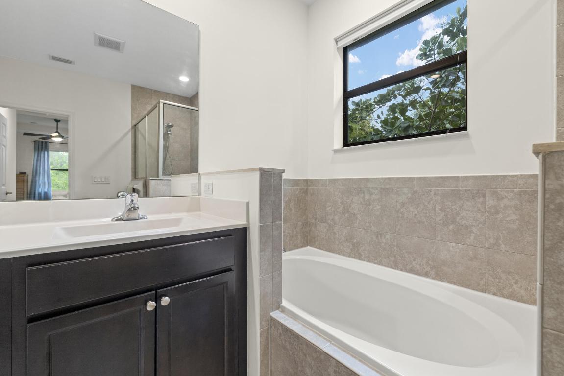 ASHTON PARC - Residential