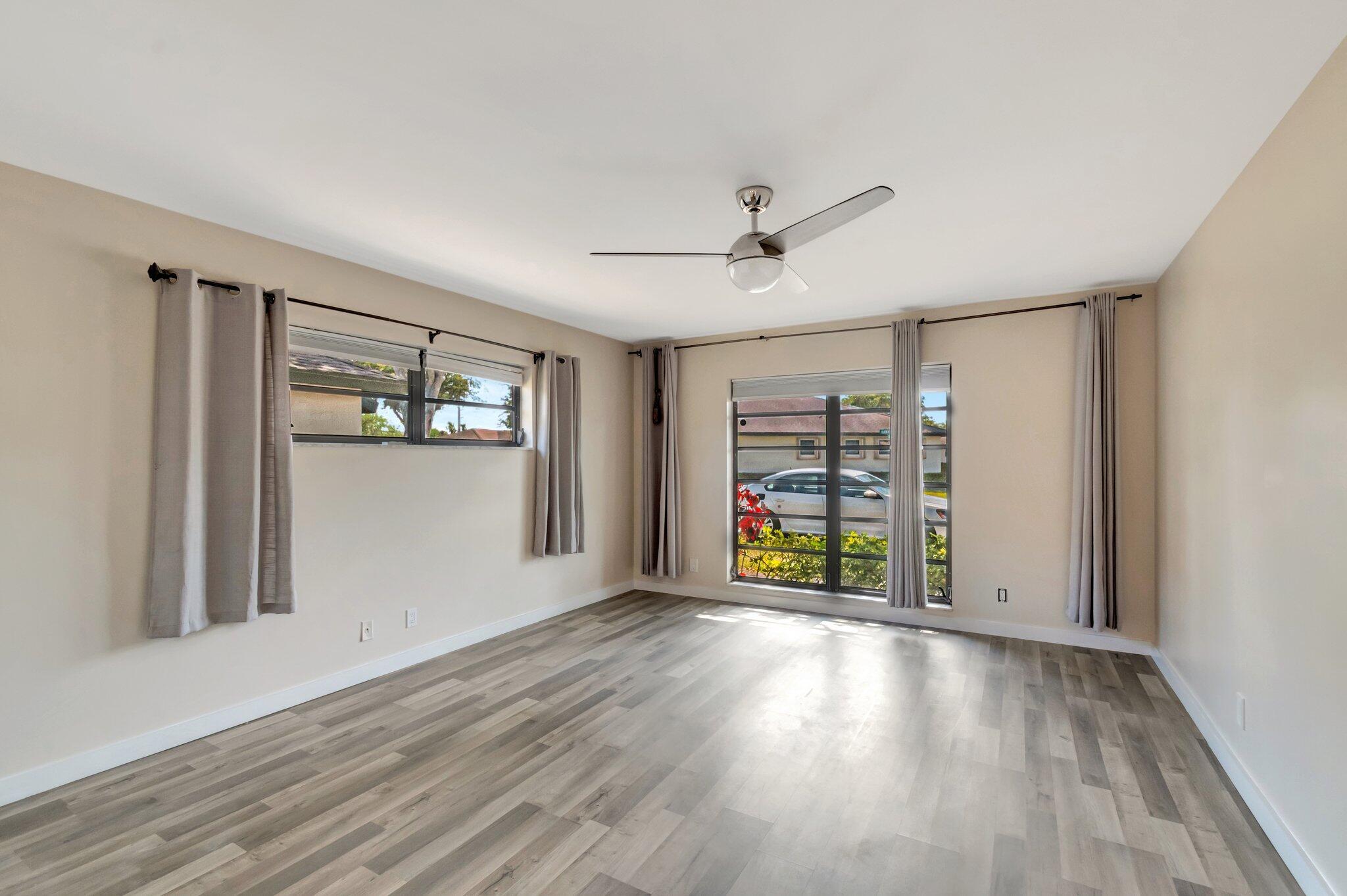 GREENTREE VILLAS CONDO - Residential