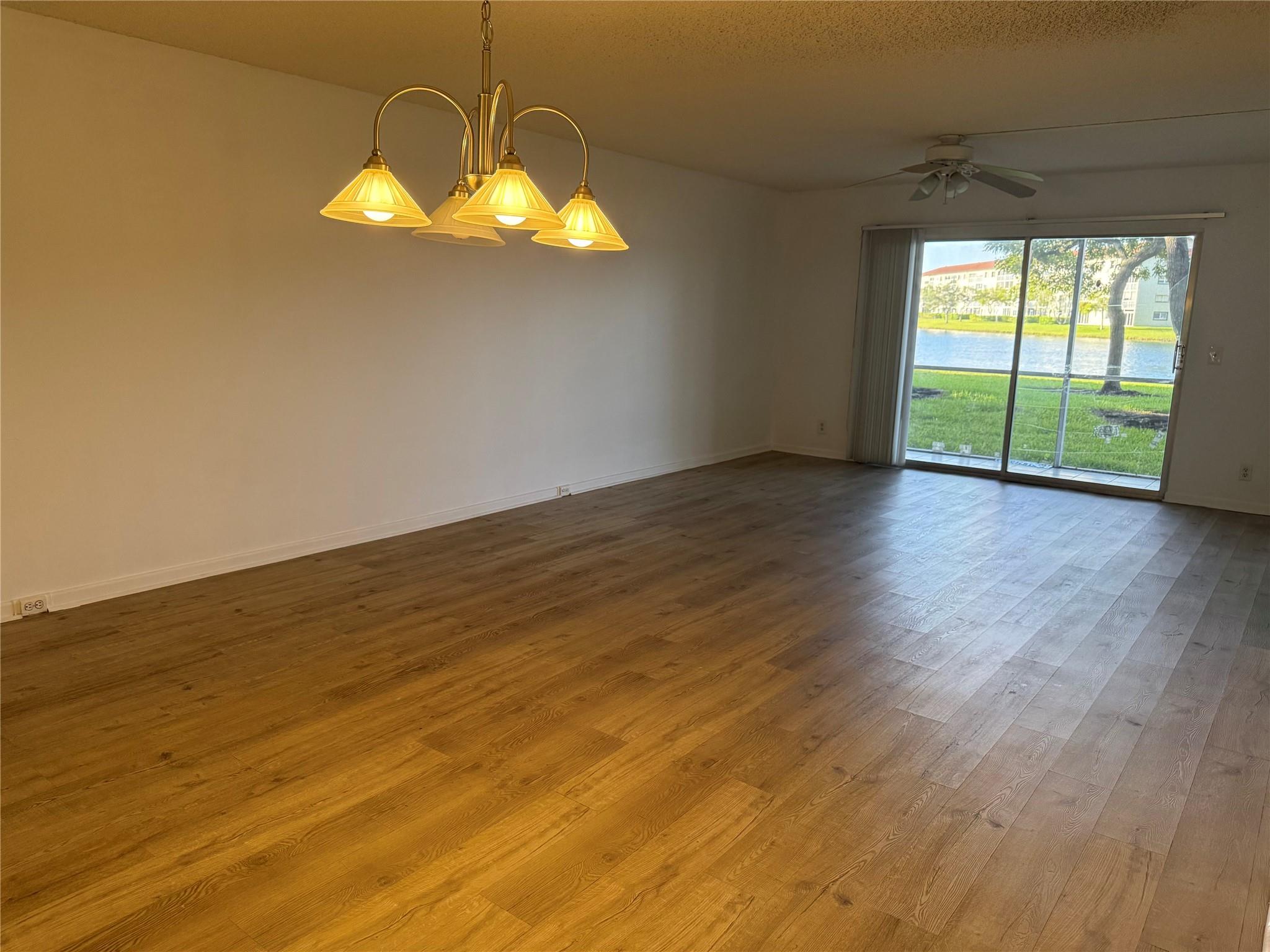 IVANHOE - Residential
