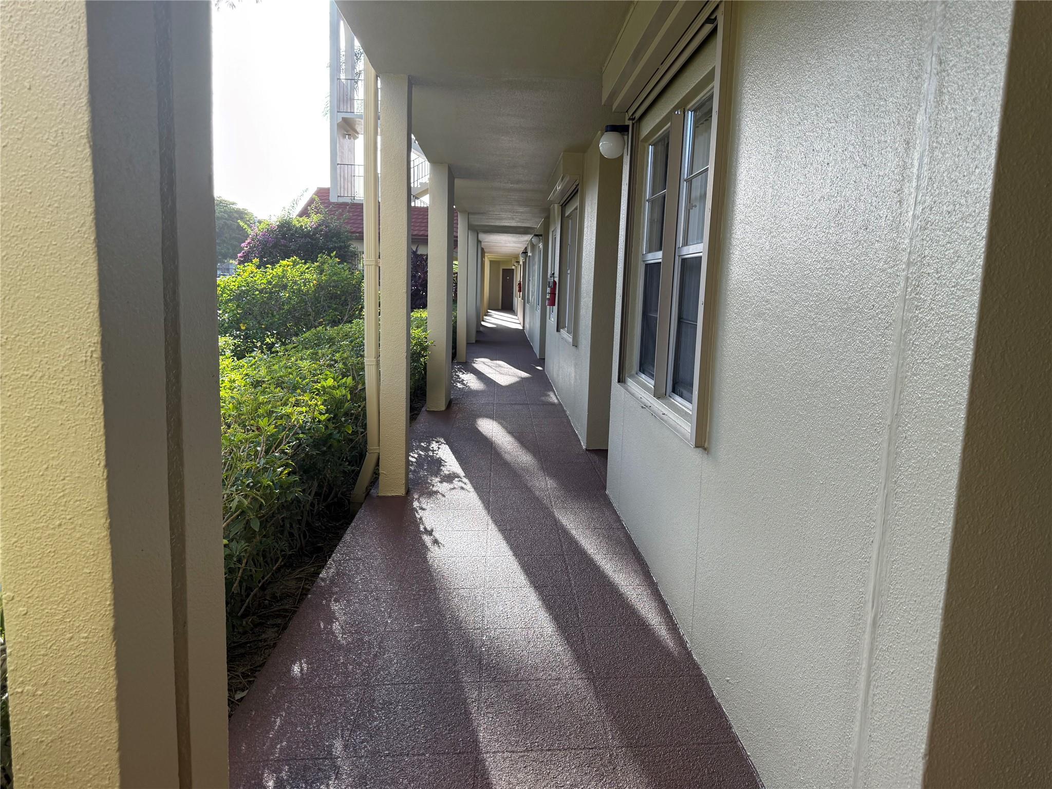 IVANHOE - Residential