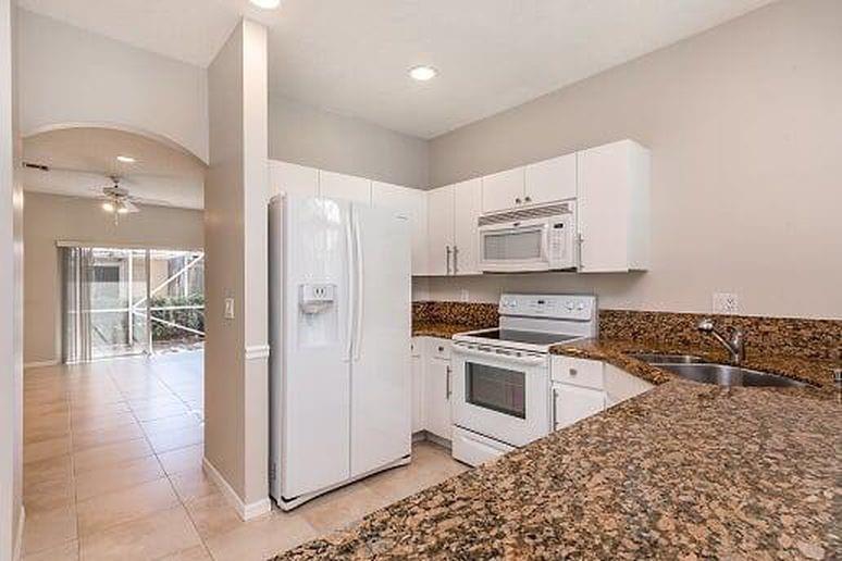 PANACHE AT BOCA POINTE CO - Residential Lease