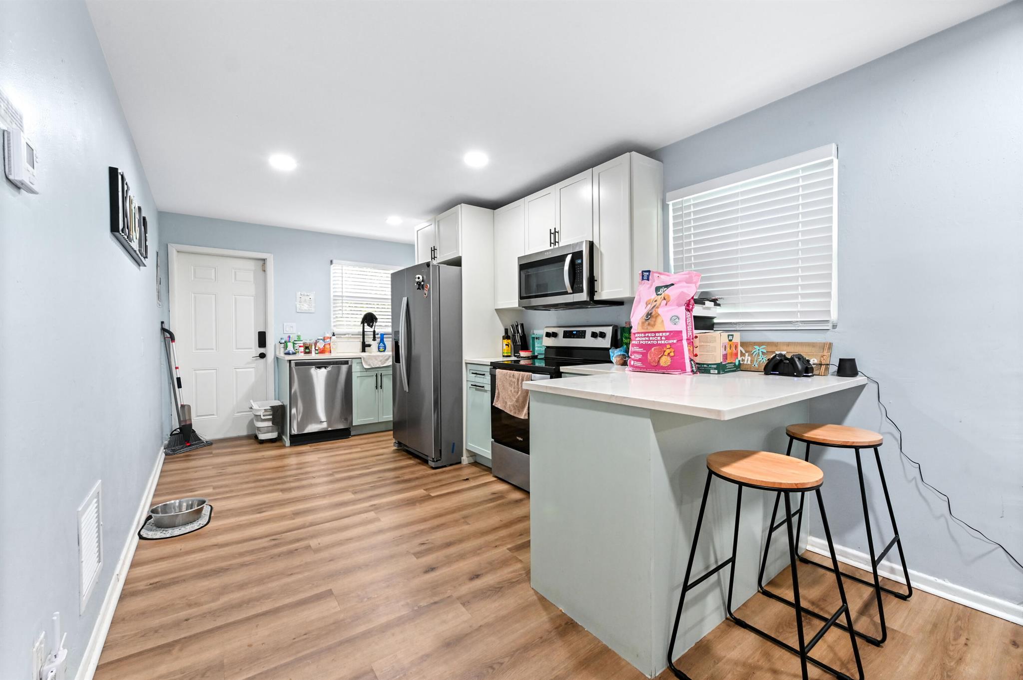 LAKE WORTH TOWN - Residential Income