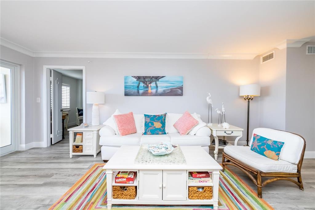 Crane Crest - Residential