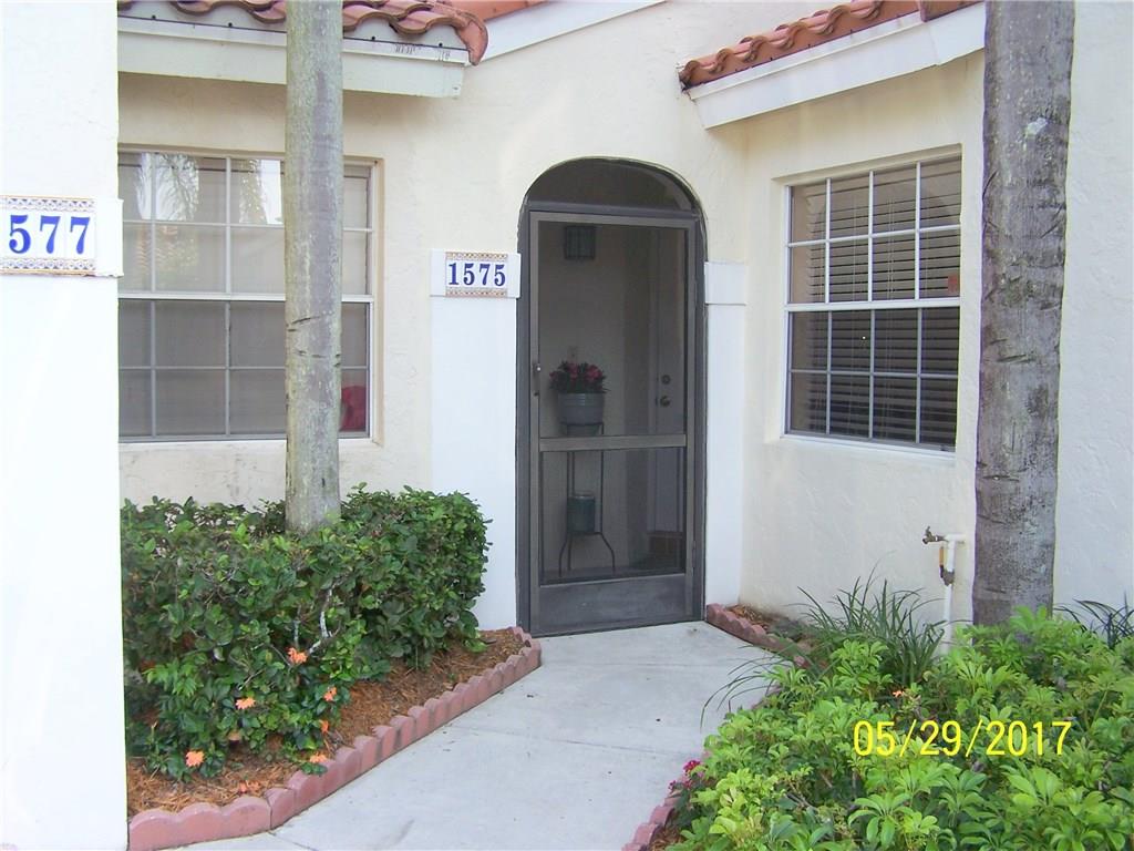 VILLAGE HOMES COUNTRY ISL - Residential