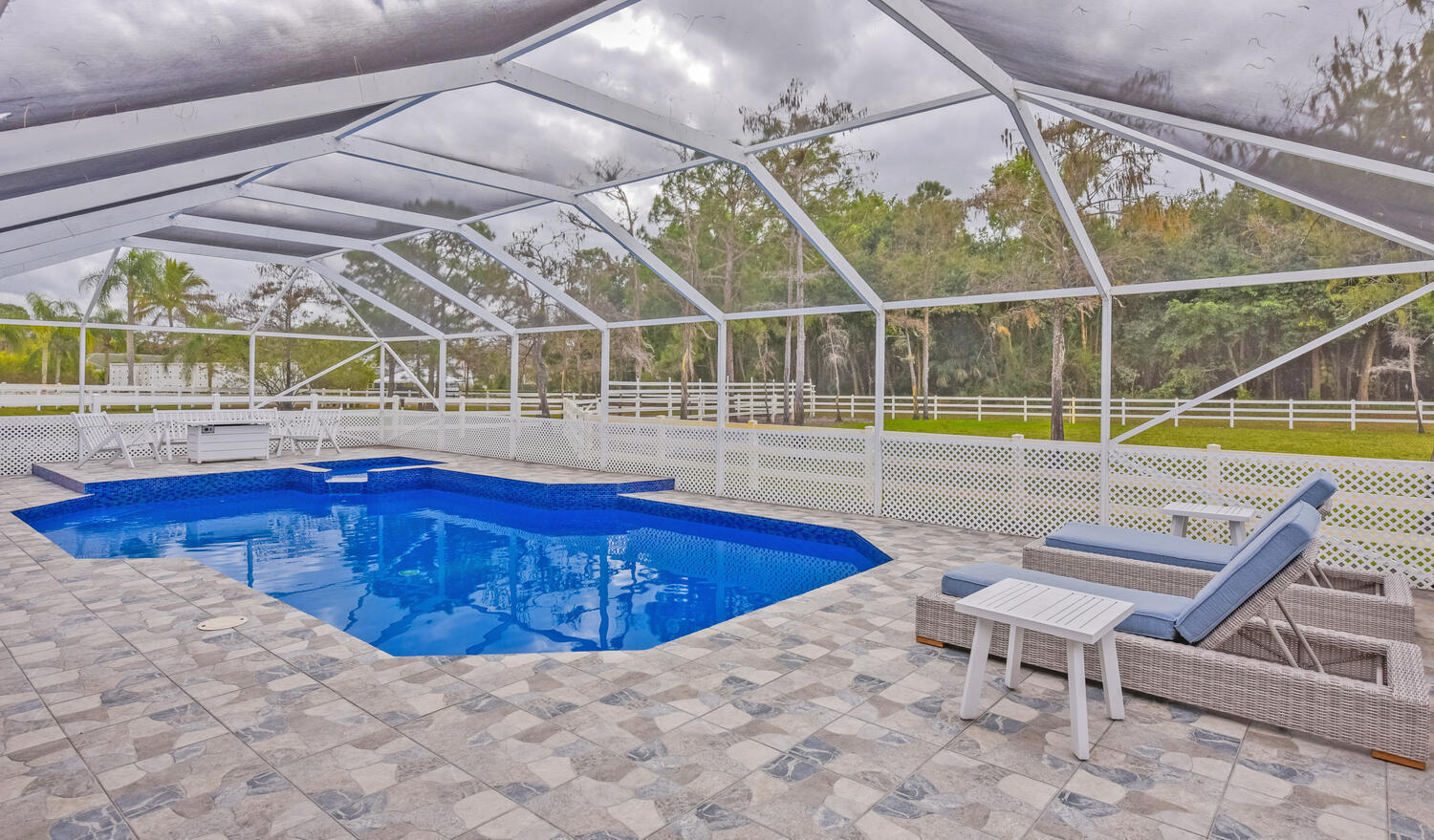 PADDOCK PARK 2 OF WELLINGTON - Residential Lease