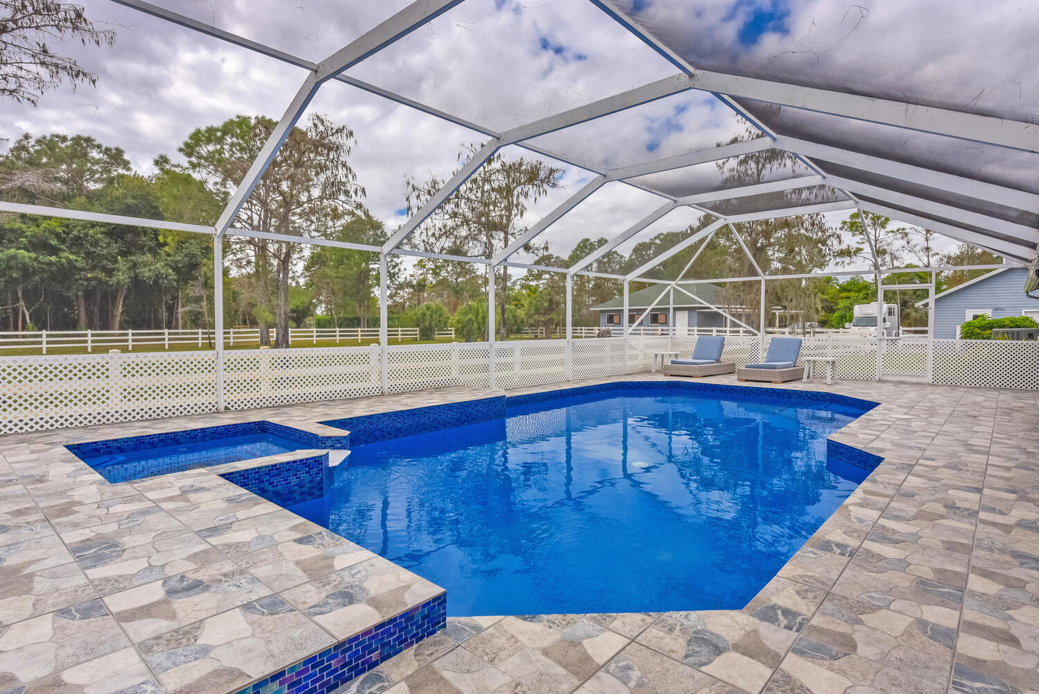 PADDOCK PARK 2 OF WELLINGTON - Residential Lease