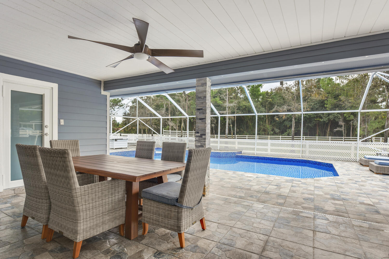 PADDOCK PARK 2 OF WELLINGTON - Residential Lease