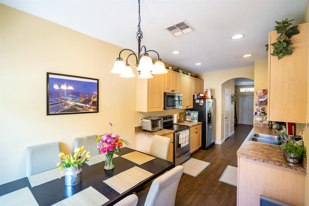 EAST LAKE VILLAGE NO 2 - Residential