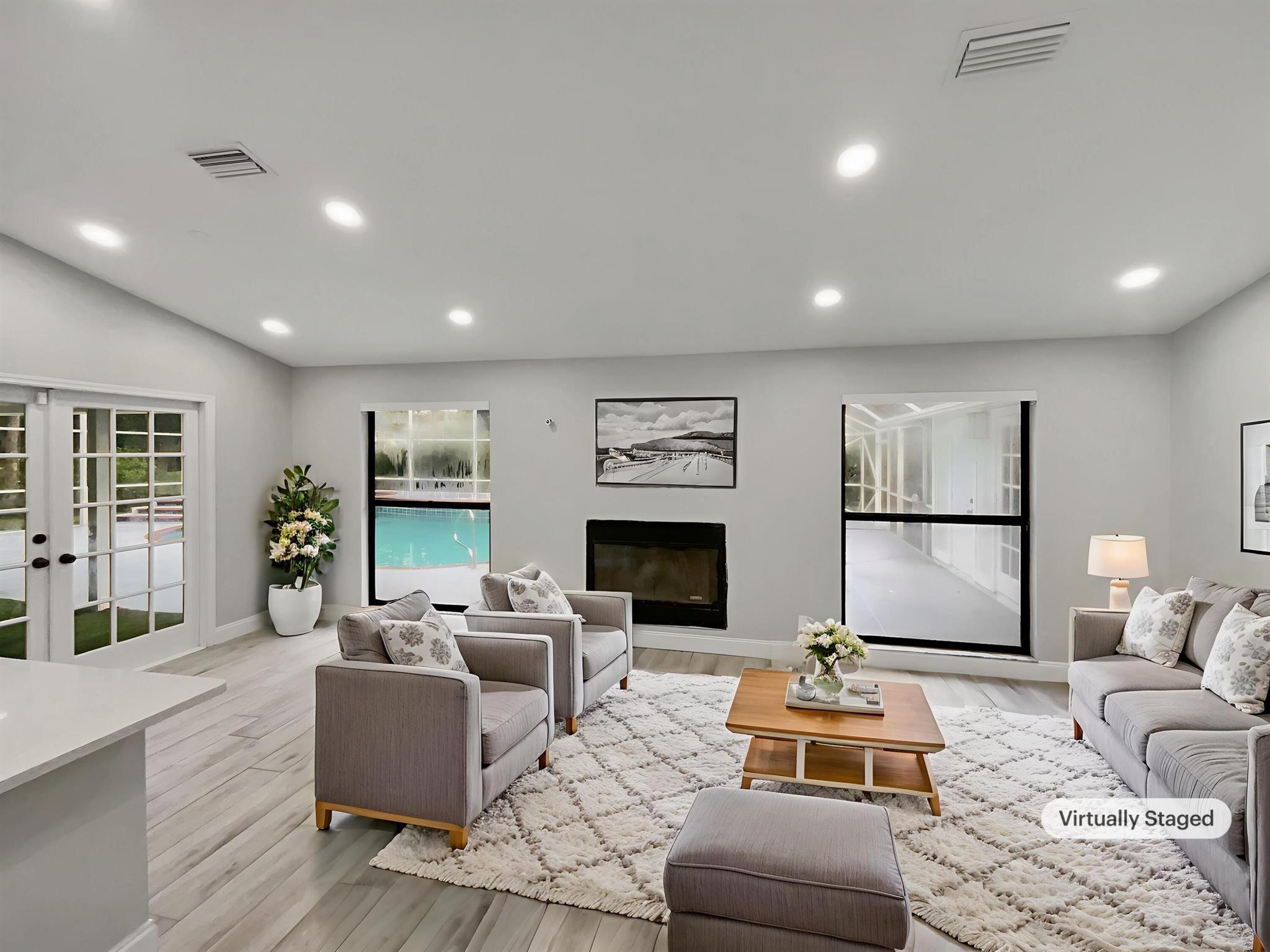 15431 105th Drive N