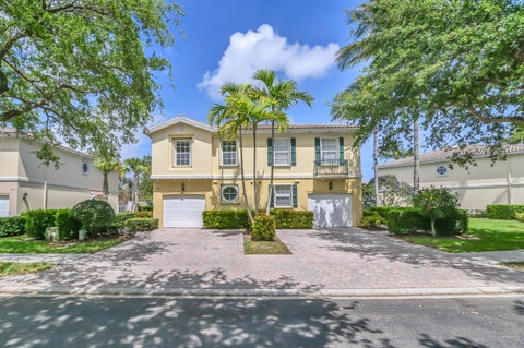 Featured picture for the property R10786539