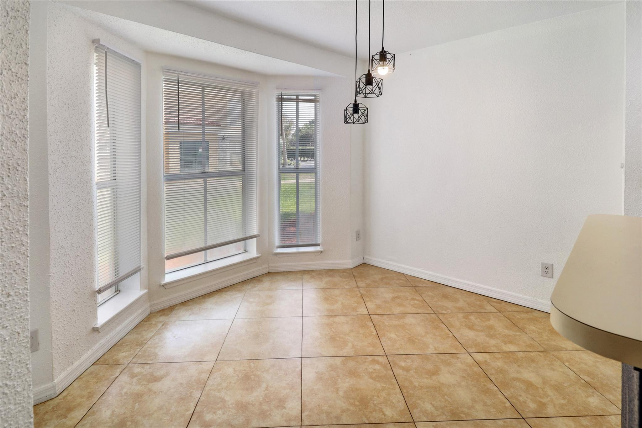 SAVANNAH AT RIVERSIDE - Residential