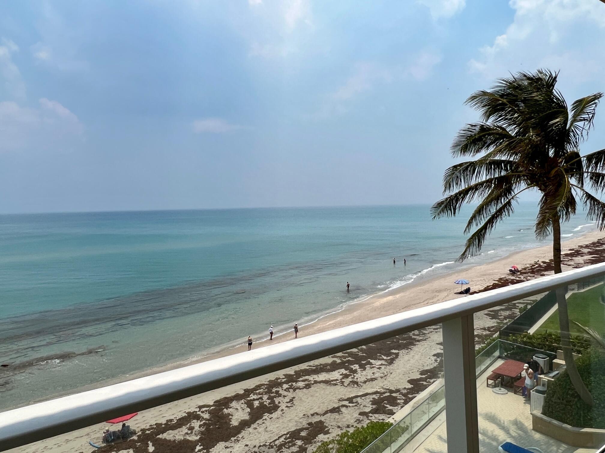 AQUARIUS CONDO - Residential Lease