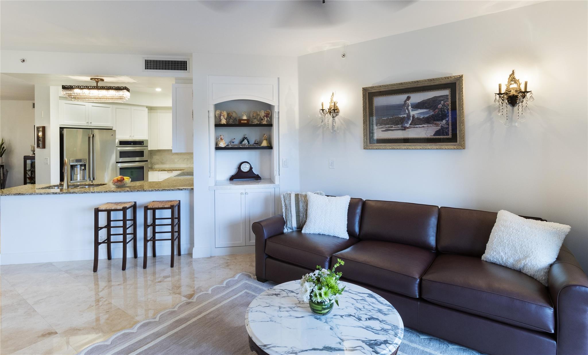 FOUNTAINS ON OCEAN BLVD - Residential