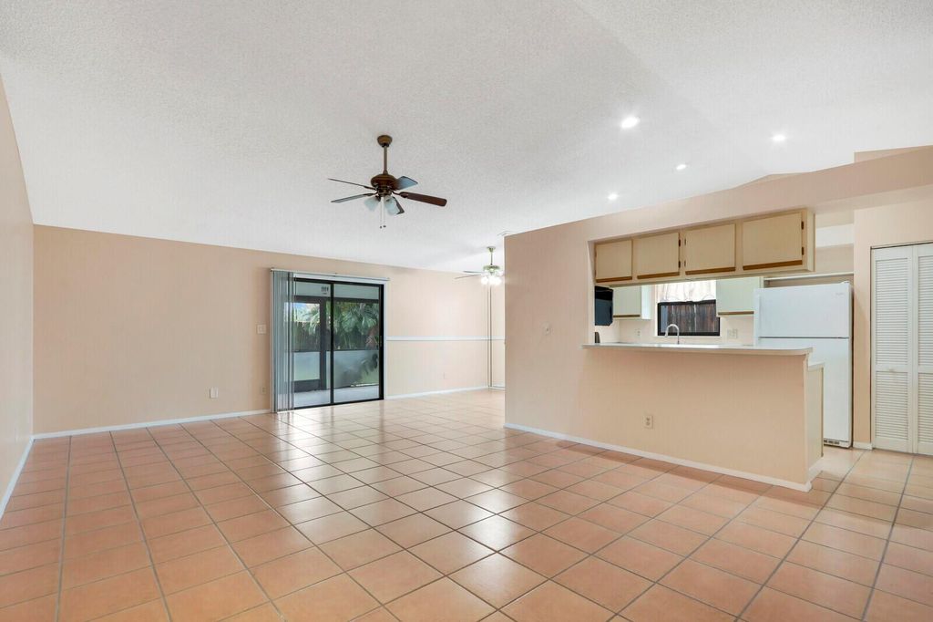 Photo of 1224 Arapaho Street, Jupiter, FL 33458 (MLS # R11003973)