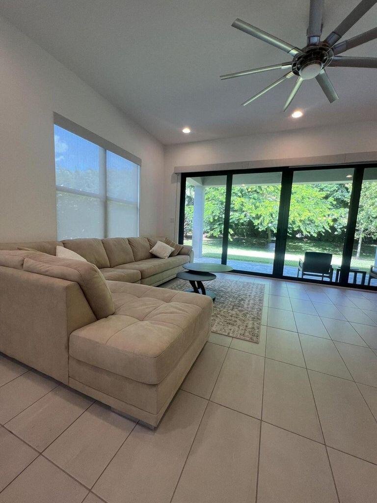 BRIDGES MIZNER PUD BRIDGE - Residential Lease