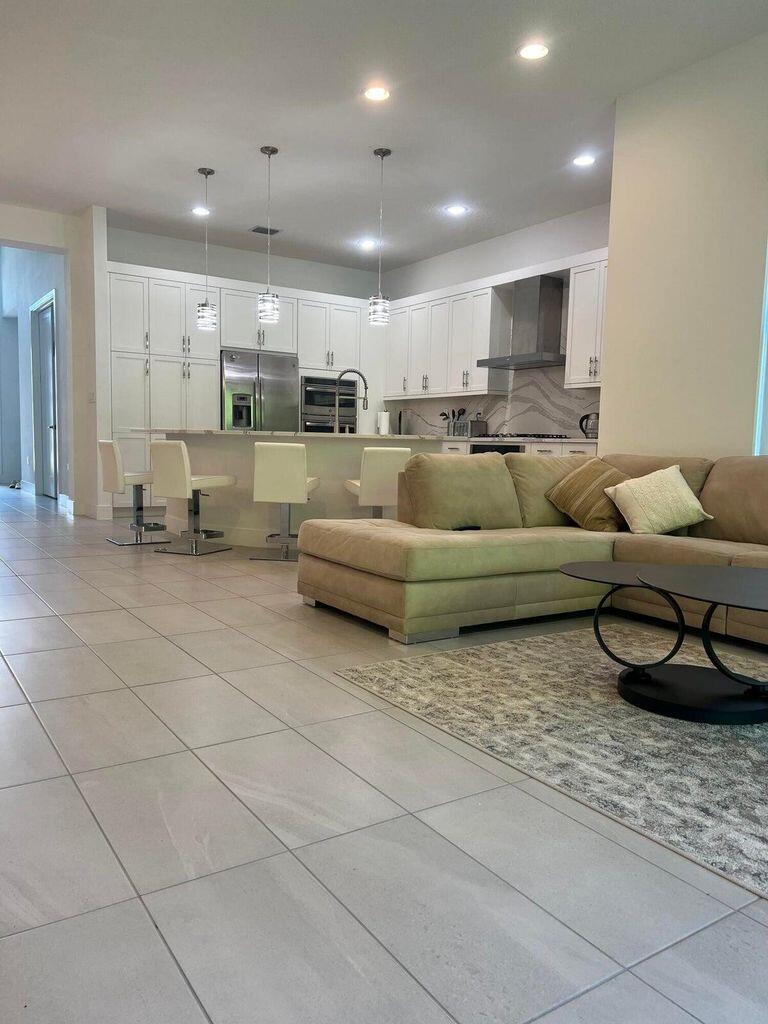 BRIDGES MIZNER PUD BRIDGE - Residential Lease