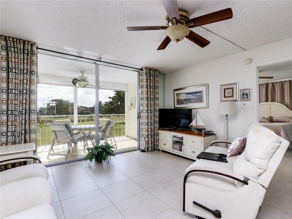 Palm Springs 2 - Residential